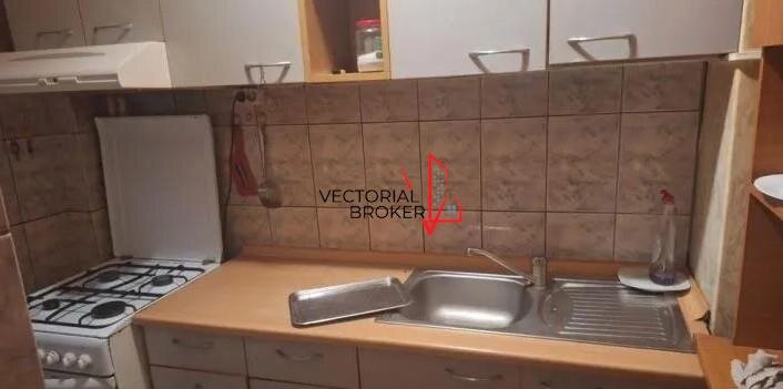 Basarabia- Diham Garsoniera, et.2, 31mp, renovata, mobilata, bl.1981,